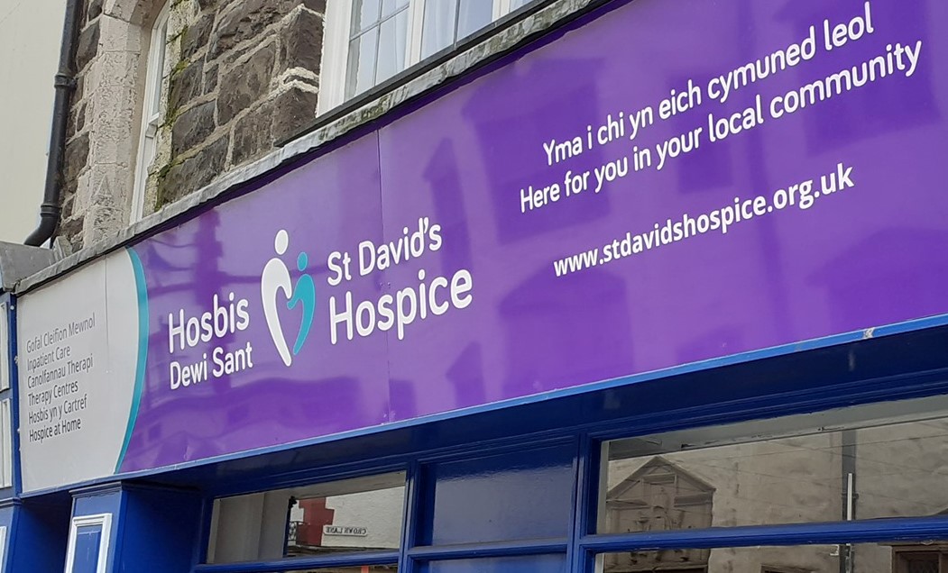 Gwynedd charity shops close amid cost of living crisis cambrian